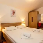 11 Apartmán *