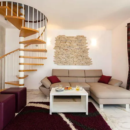 11 Apartmán *